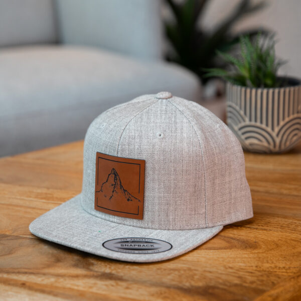 VORBESTELLUNG: Snapback Cap "Matterhorn"