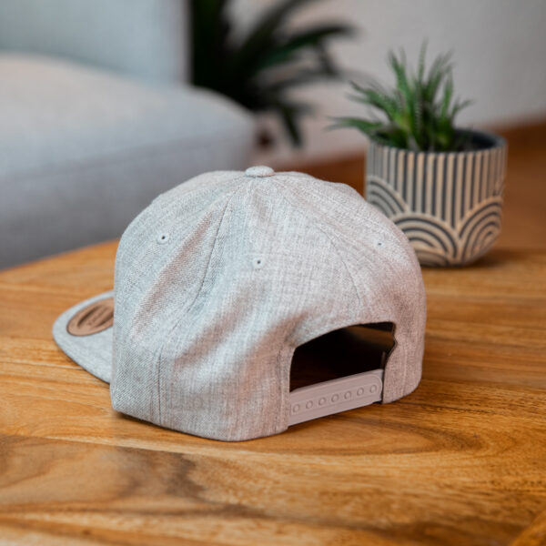 VORBESTELLUNG: Snapback Cap "Matterhorn" – Bild 3